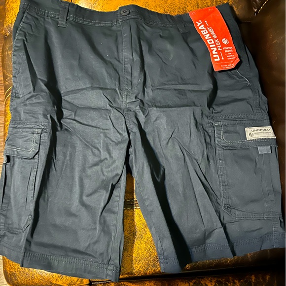 UNIONBAY Shorts Nwt Unionbay Navy Blue Cargo Shorts Poshmark